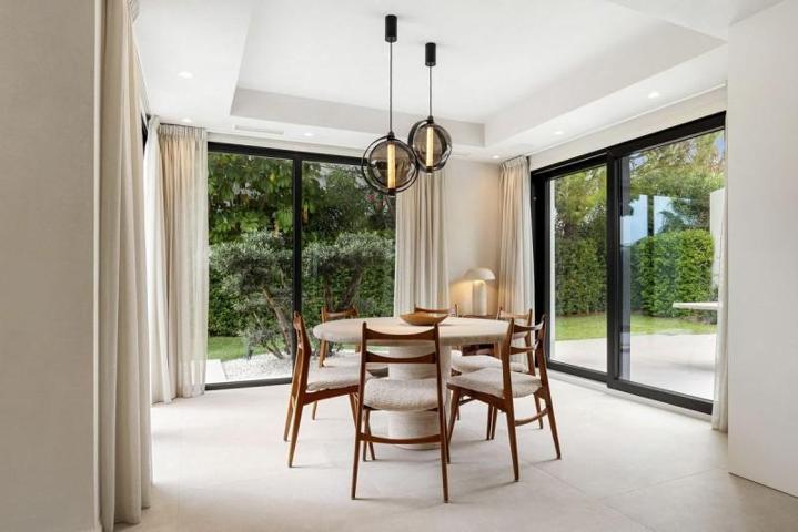 Chalet en venta en Benahavís, Benahavis photo 0