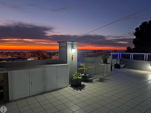 Edificio en venta en Eivissa, Ibiza photo 0