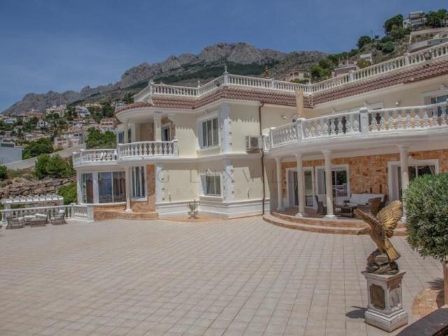 Chalet en venta en Altea photo 0