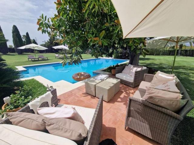 Chalet en venta en Benahavís, Costa del Sol photo 0