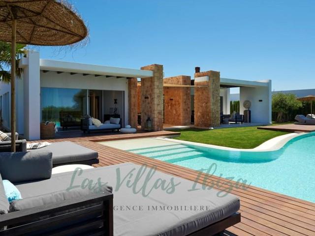 Casa en venta en Sant Josep de sa Talaia photo 0