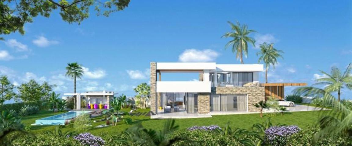 Chalet en venta en Marbella, Nueva Andalucia photo 0