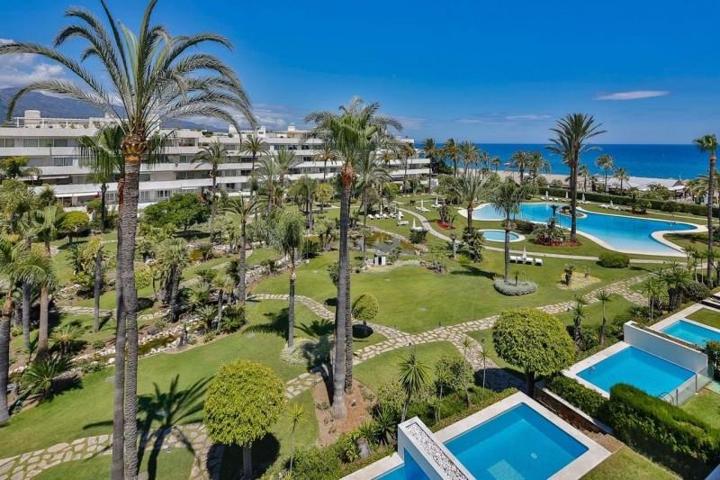 Aticos en venta en Marbella, Marbella photo 0