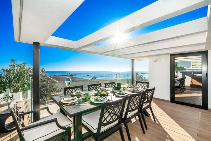 Chalet en venta en Marbella, Marbella photo 0