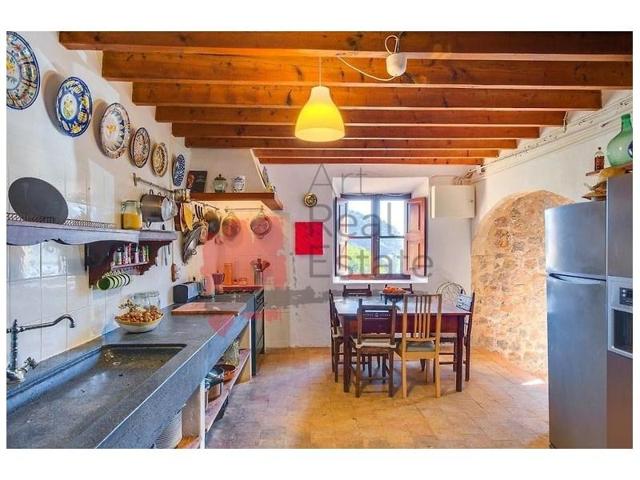 Chalet en venta en Valldemossa photo 0