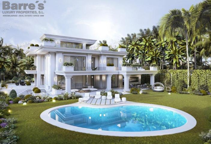 Chalet en venta en Marbella, Milla De Oro photo 0