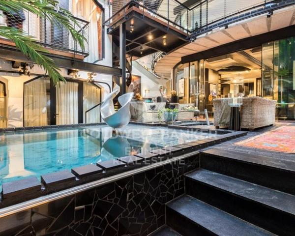 Casa en venta en Barcelona, El Poblenou photo 0