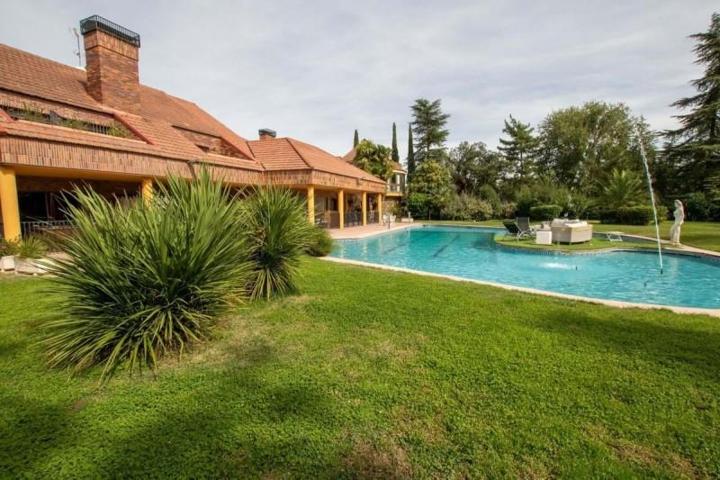 Chalet en venta en Alcobendas, Alcobendas photo 0