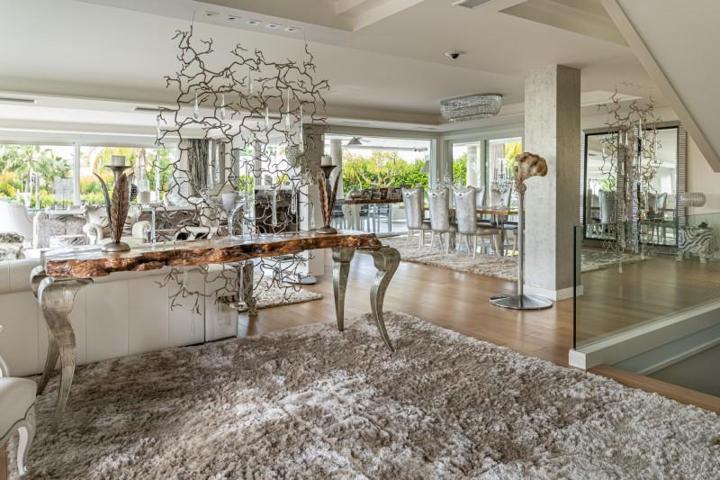 Chalet en venta en Marbella, Marbella Este - Bahia de Marbella photo 0