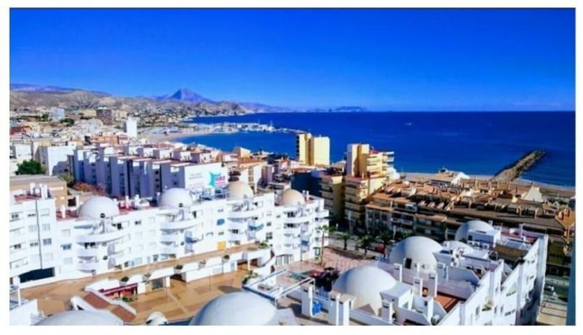 Edificio en venta en Alicante, San Juan photo 0