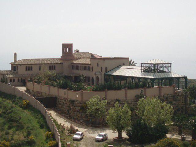 Casa con terreno en venta en Mijas, Mijas Golf photo 0