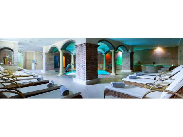 Edificio en venta en Benahavís photo 0