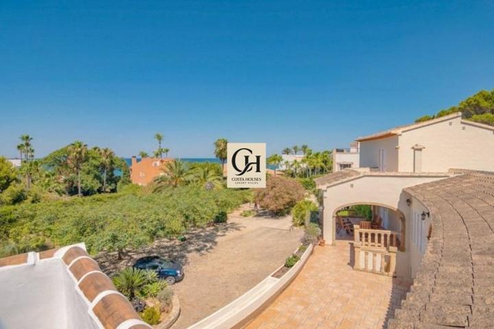 Chalet en venta en Jávea-Xàbia, Cala Blanca photo 0