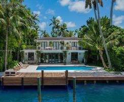 Casa con terreno en venta en Oviedo, Miami Beach photo 0