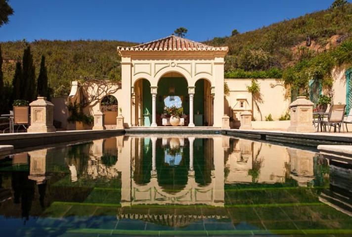 Chalet en venta en Estepona, Estepona photo 0