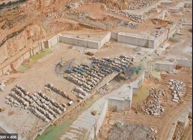 Local comercial en venta en Tarragona, Tarragona photo 0