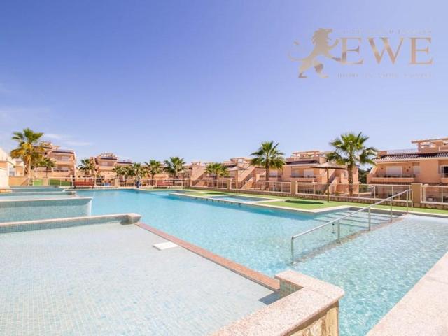 Apartamento en venta en Torrevieja photo 0