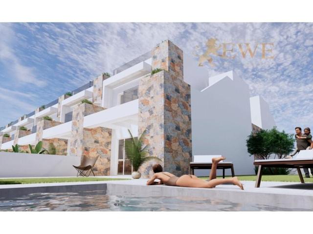 Chalet en venta en Orihuela, Campoamor photo 0