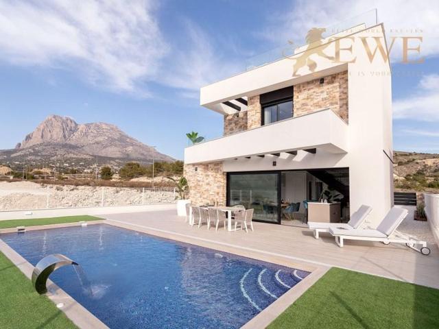 Chalet en venta en Finestrat photo 0