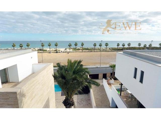 Chalet en venta en Pilar de la Horadada photo 0