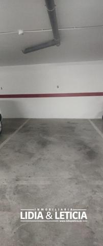 Garaje en alquiler en Alcalá de Guadaira, Santa Lucia photo 0