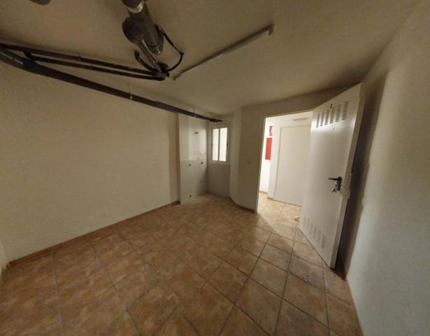 Trastero en alquiler en Granada, Zaidin photo 0