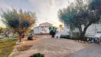 Casa con terreno en venta en El Montmell photo 0
