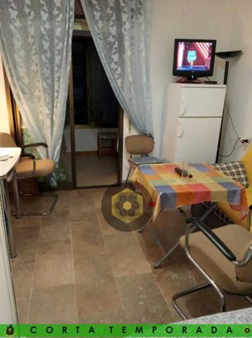 Estudio en alquiler en Granada, Centro photo 0