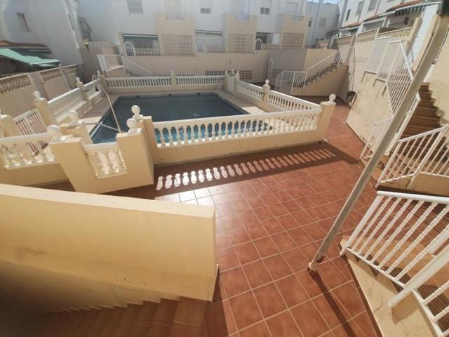 Estudio en alquiler en Almería, Retamar photo 0