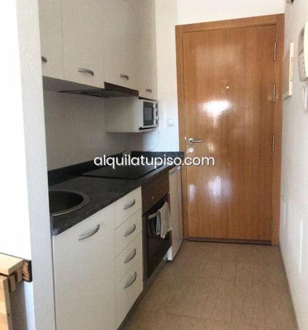 Estudio en alquiler en Murcia, Murcia photo 0