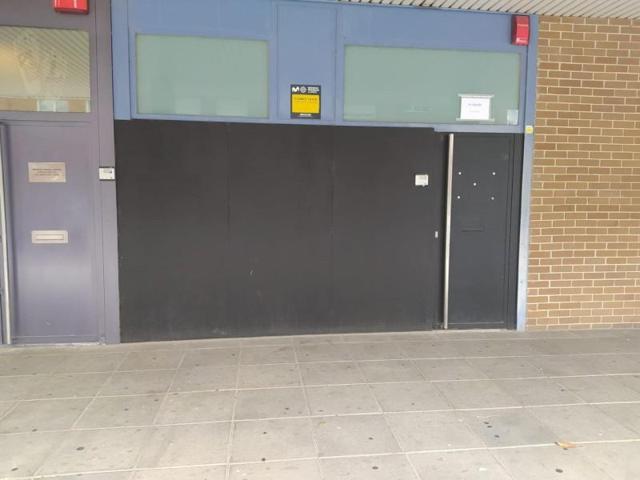 Local comercial en alquiler en Pamplona, Echavacoiz Norte photo 0