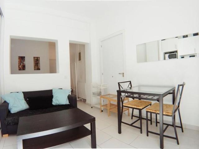 Estudio en alquiler en Madrid, Usera - Pradolongo photo 0