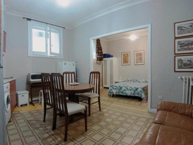 Estudio en alquiler en Madrid, Arguelles photo 0