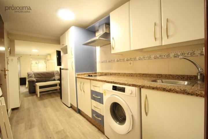 Estudio en alquiler en Sevilla, Cruz Roja - Capuchinos photo 0