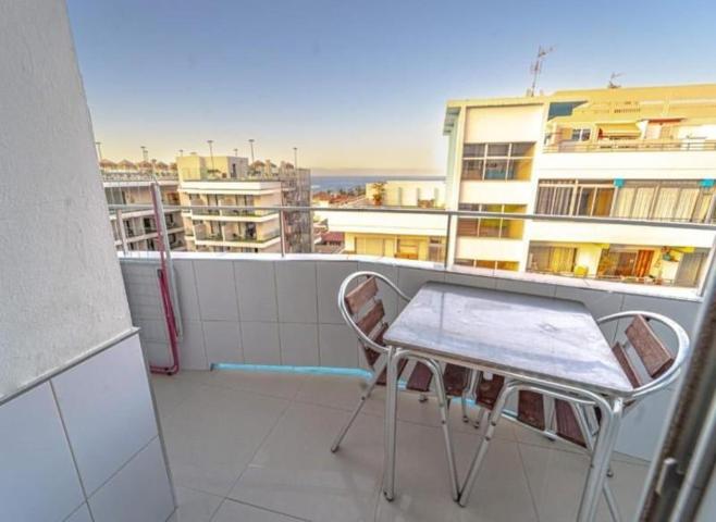 Estudio en alquiler en Puerto de la Cruz, Avenida Familia de Betancourt y Molina, 38400 photo 0