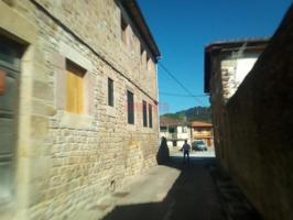 Local comercial en alquiler en Arenas de Iguña, Avenida General, 39450 photo 0