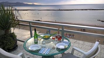 Estudio en alquiler en Las Palmas de Gran Canaria, Las Canteras photo 0