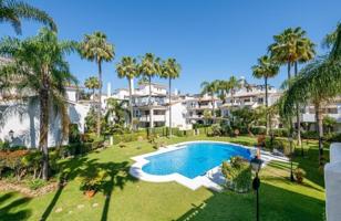 Apartamento en alquiler en Marbella, Nueva Andalucia - Los Naranjos de Marbella photo 0