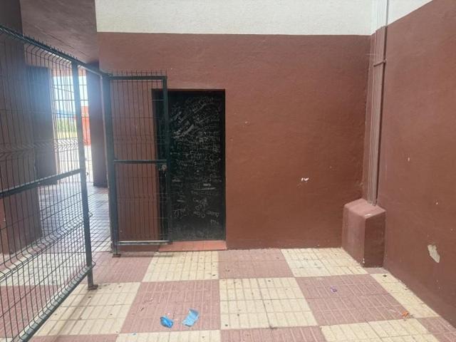 Trastero en venta en La Línea de la Concepción, La Atunara-Periáñez photo 0
