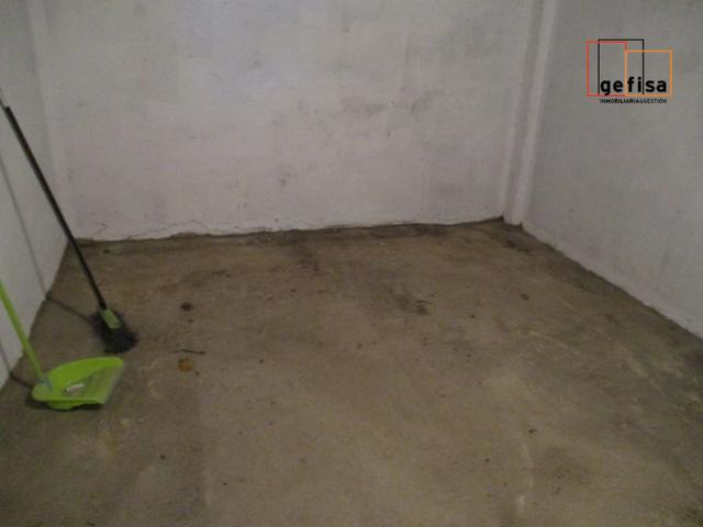 Trastero en venta en Valdepeñas, Centro photo 0