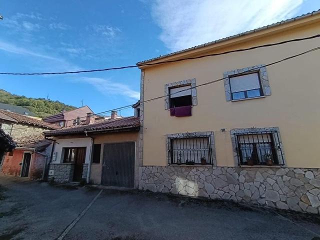 Casas de pueblo en venta en Aller, Felechosa photo 0