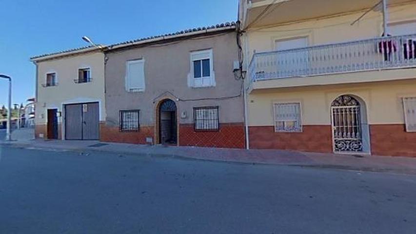 Chalet en venta en Mengibar, Andalucia photo 0