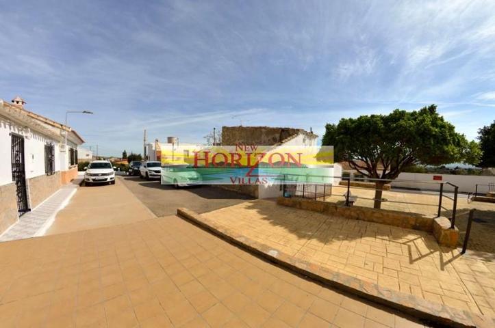 Casa con terreno en venta en Huércal-Overa photo 0