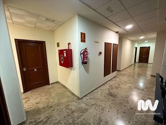 Local comercial en venta en Antequera, Calle Río Guadalhorce, 29200 photo 0