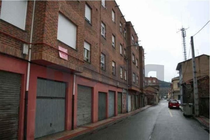 Piso en venta en La Robla, Las Montañas photo 0