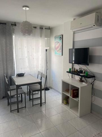 Estudio en venta en Torrevieja, Habaneras photo 0