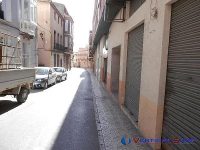 Local comercial en venta en Caudete, Abadia photo 0