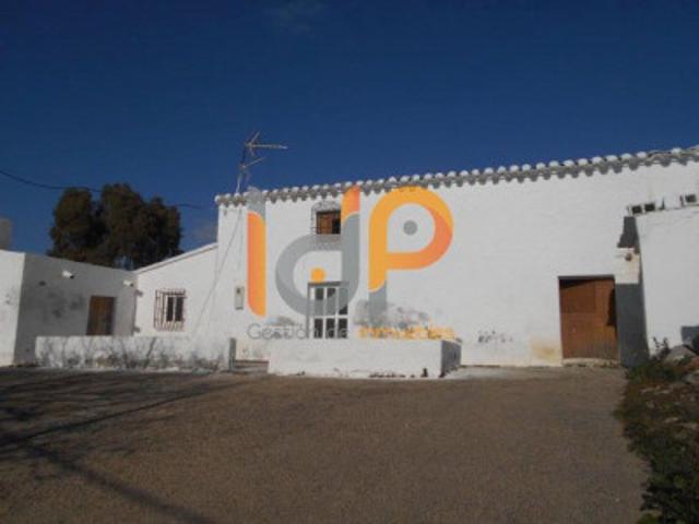 Adosada en venta en Huércal-Overa, El Puertecico photo 0