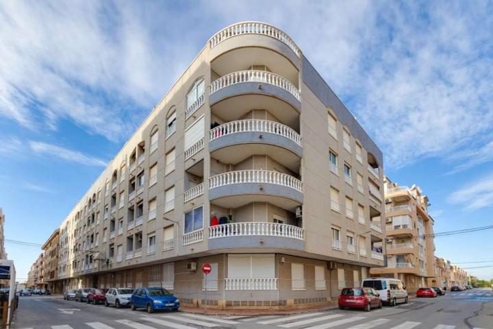 Estudio en venta en Torrevieja, El Acequión - Los Naúfragos photo 0