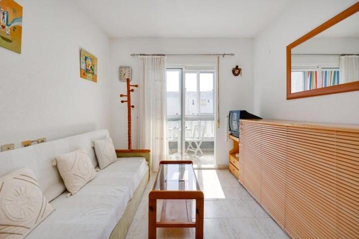 Estudio en venta en Torrevieja, Habaneras photo 0